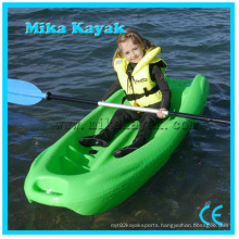 Cheap Plastic Whitewater Kayak Kids Paddle Boat for Sale